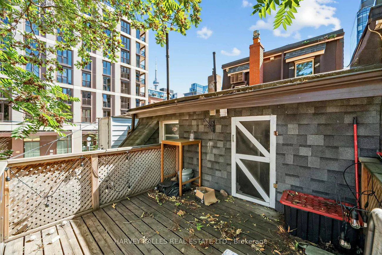 506, Adelaide, Waterfront Communities C1, Toronto