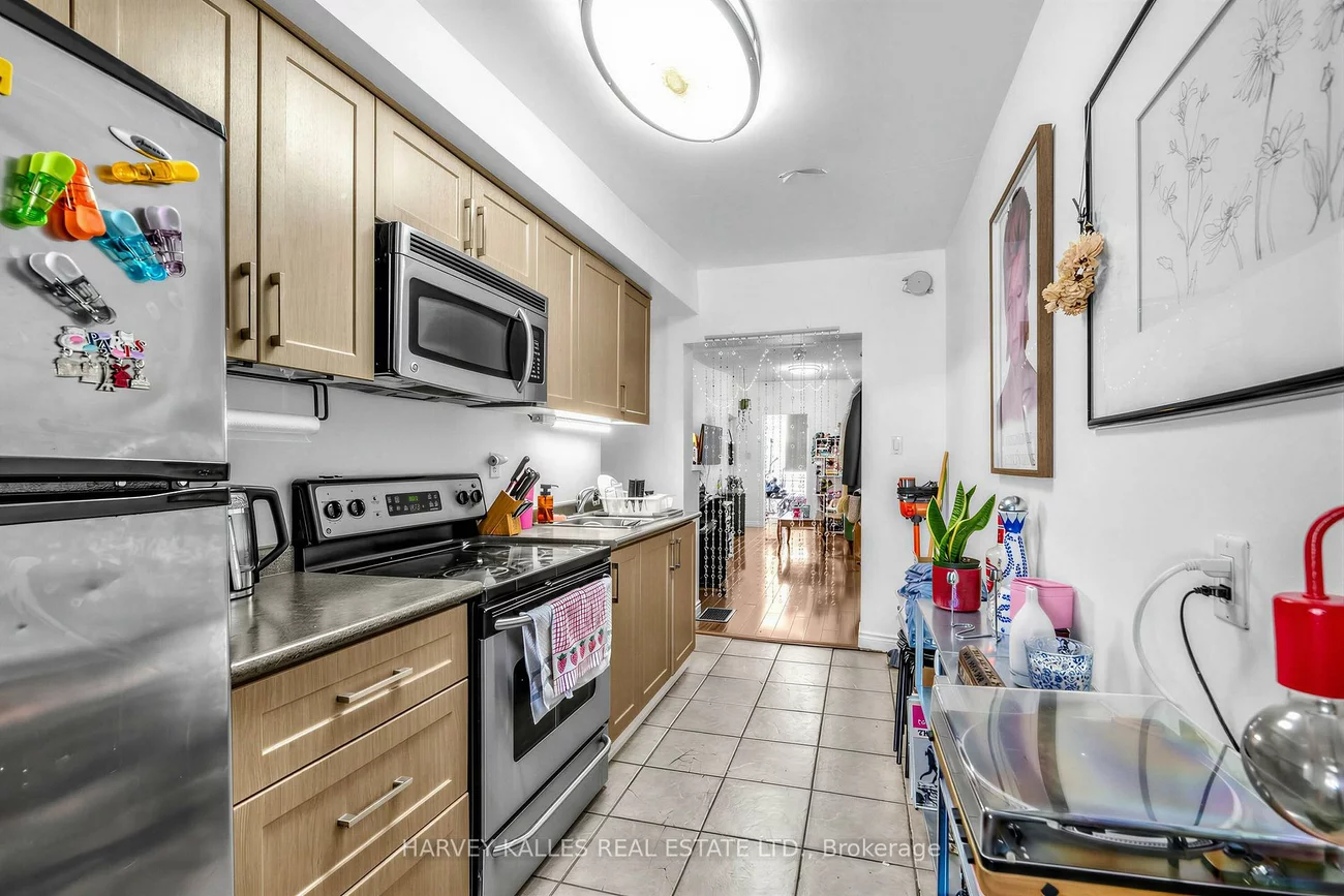 506, Adelaide, Waterfront Communities C1, Toronto