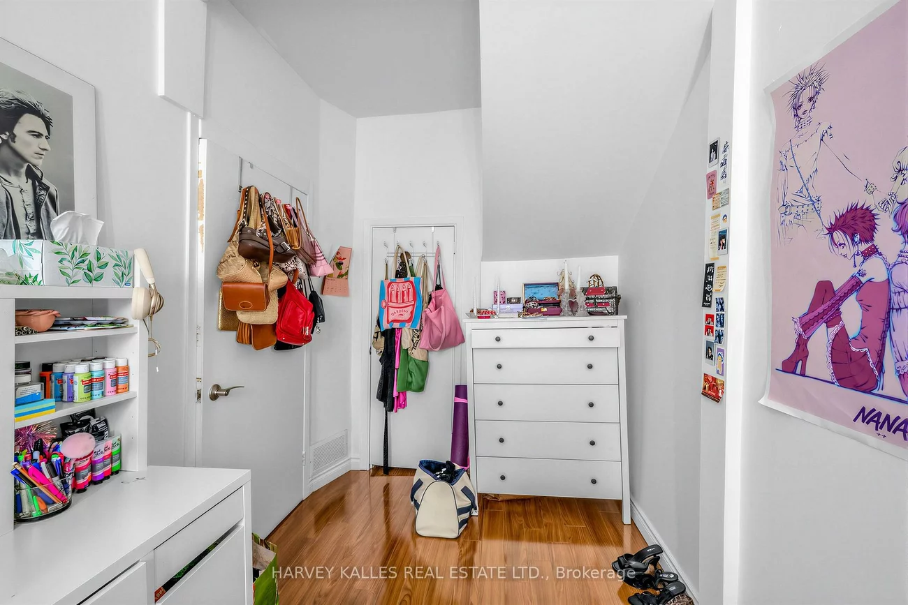 506, Adelaide, Waterfront Communities C1, Toronto