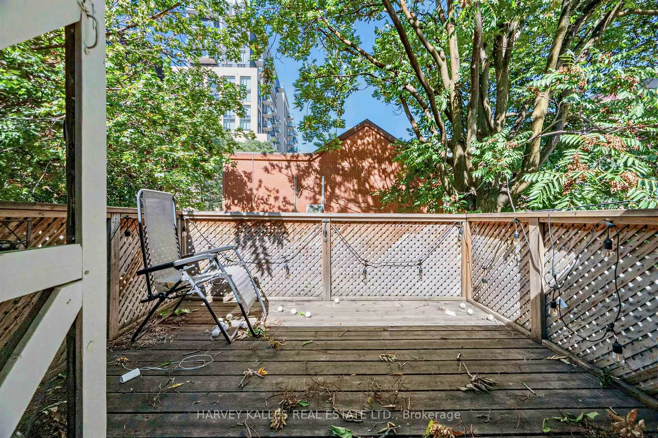506, Adelaide, Waterfront Communities C1, Toronto