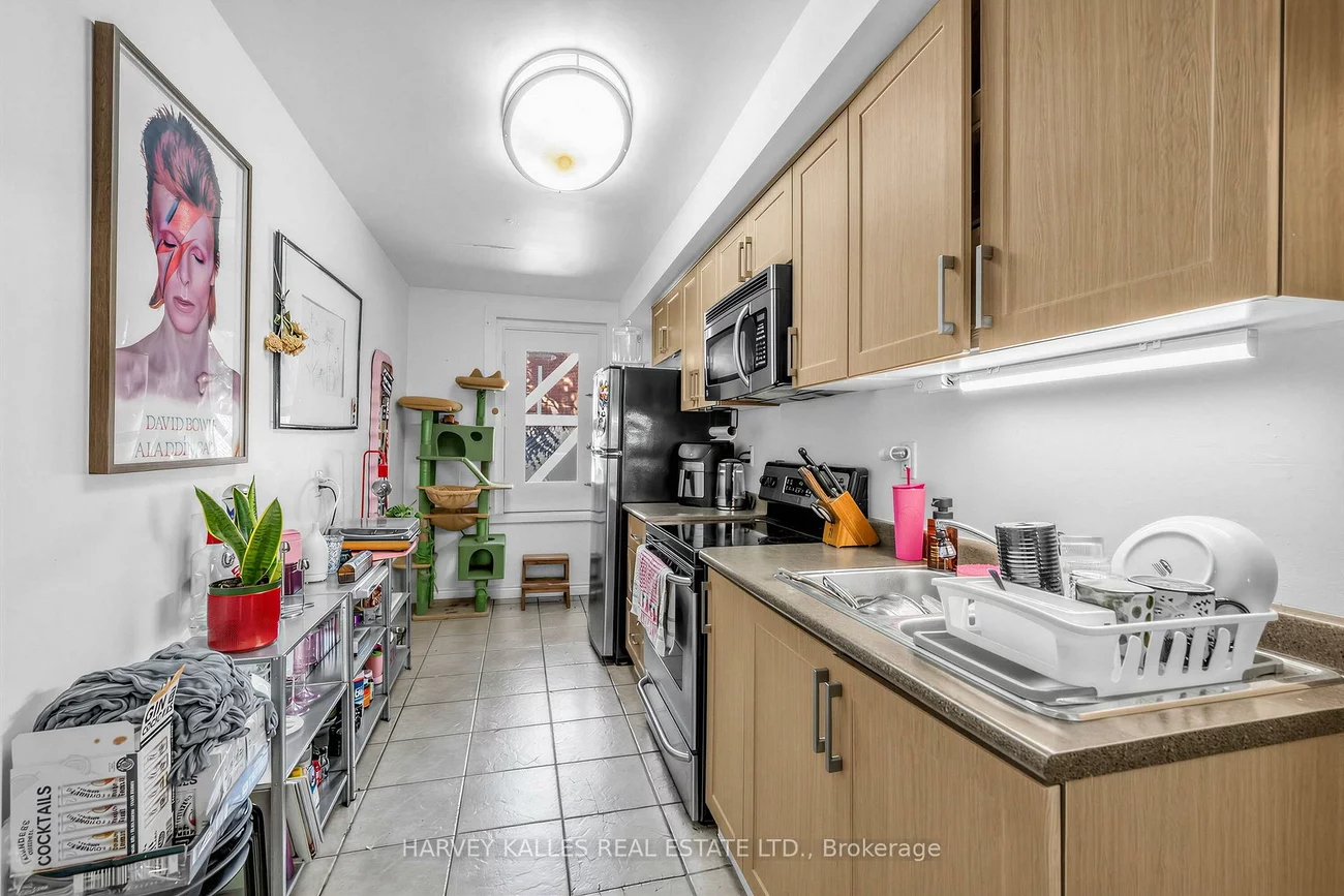 506, Adelaide, Waterfront Communities C1, Toronto
