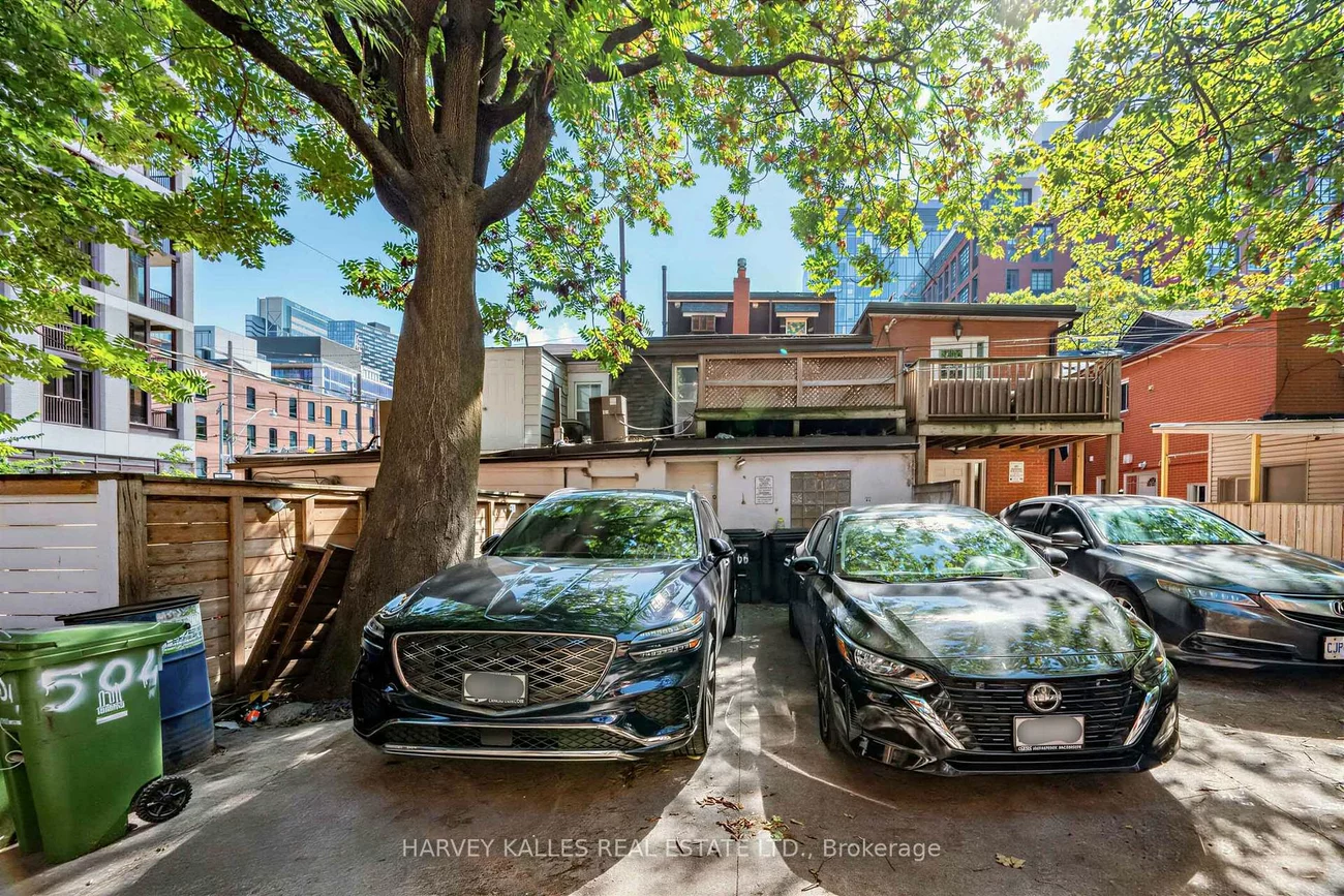 506, Adelaide, Waterfront Communities C1, Toronto