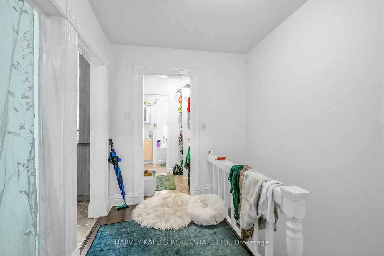 506, Adelaide, Waterfront Communities C1, Toronto