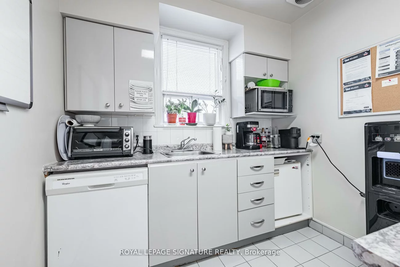 435, Eglinton, Forest Hill South, Toronto