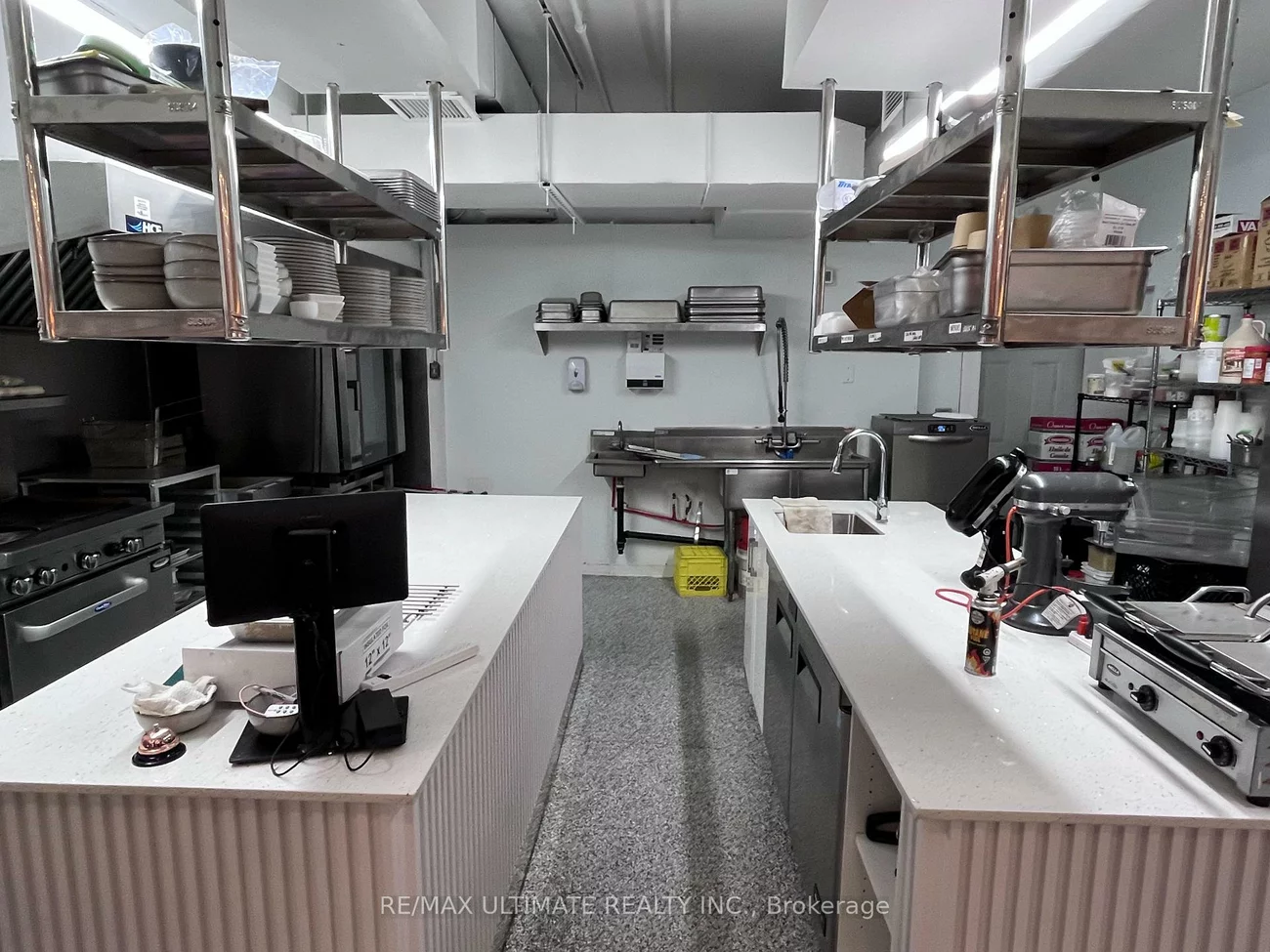 579, College, Trinity-Bellwoods, Toronto