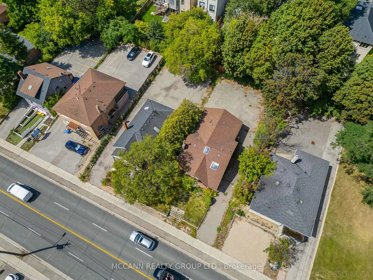 110-112, Sheppard, Lansing-Westgate, Toronto