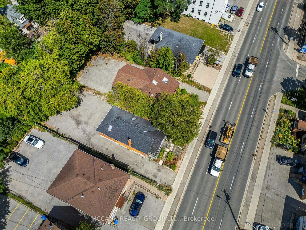 110-112, Sheppard, Lansing-Westgate, Toronto
