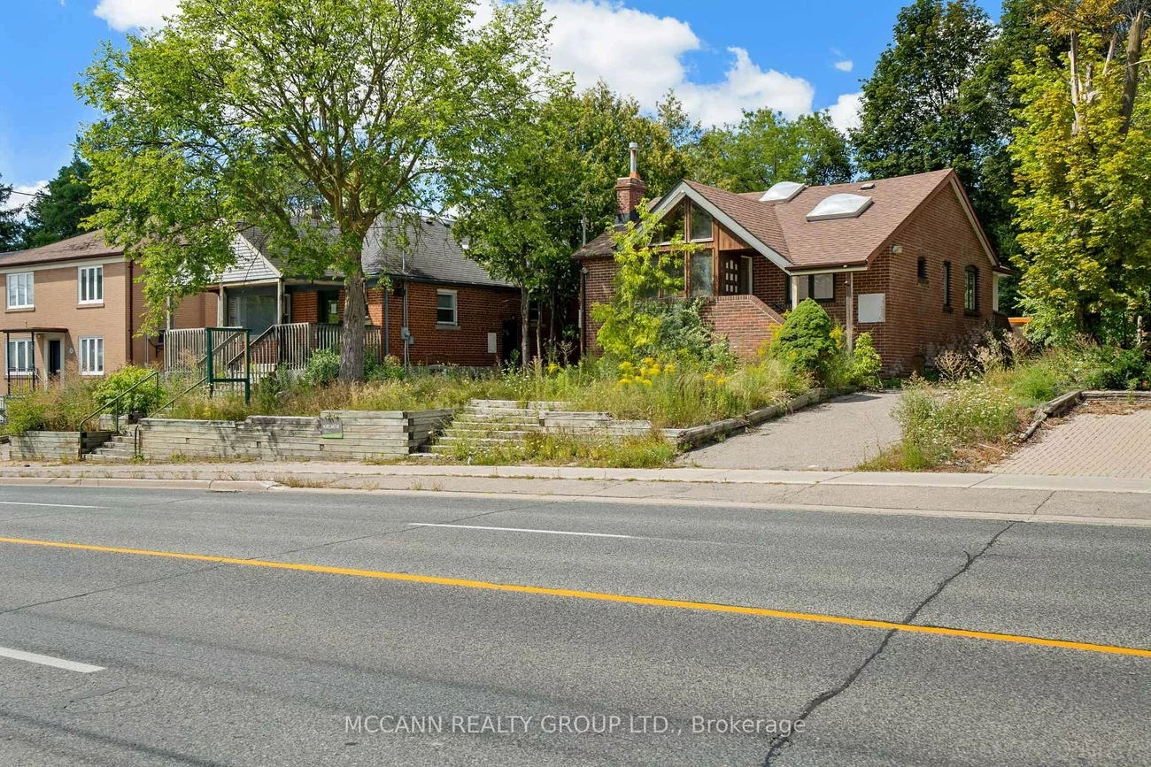110-112, Sheppard, Lansing-Westgate, Toronto