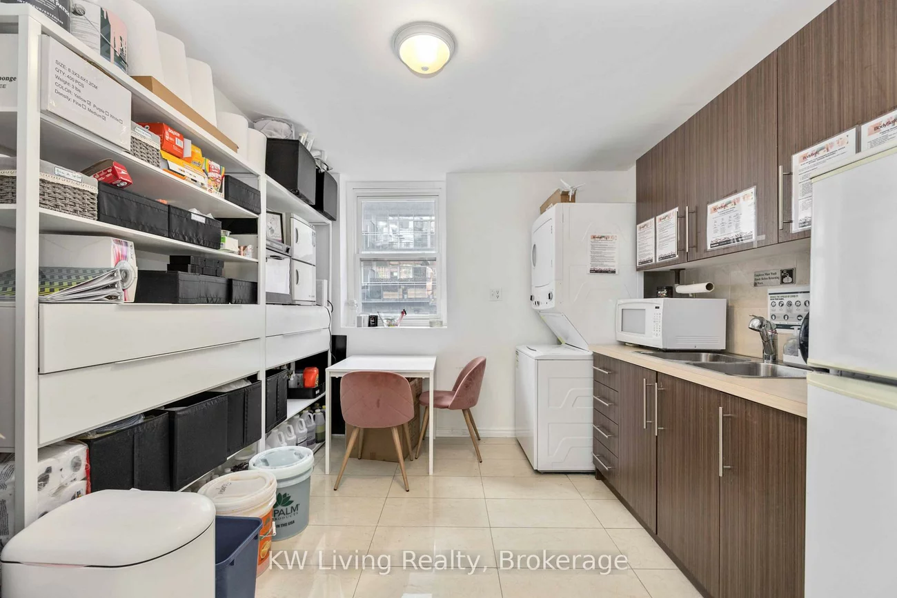 617, King, Waterfront Communities C1, Toronto