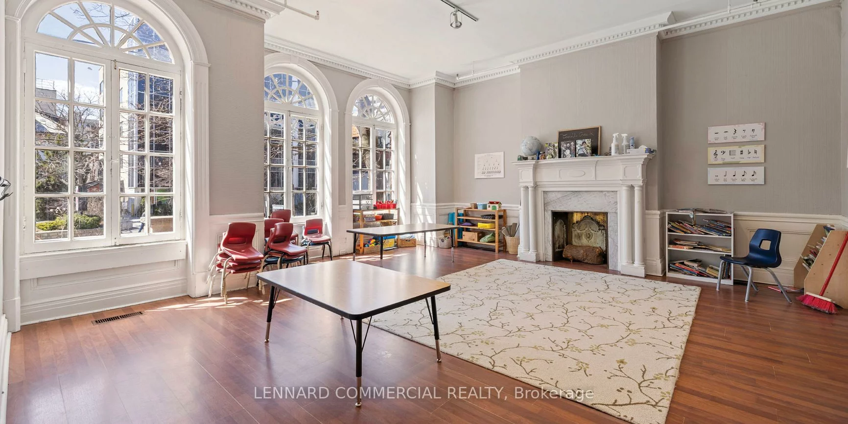 39, Spadina, Annex, Toronto