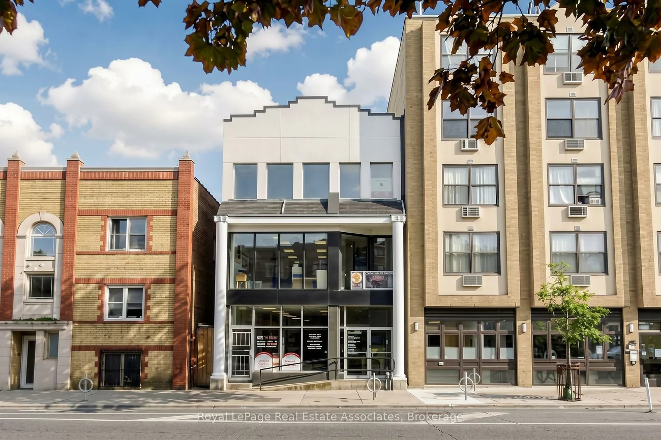 799, Bloor, Palmerston-Little Italy, Toronto