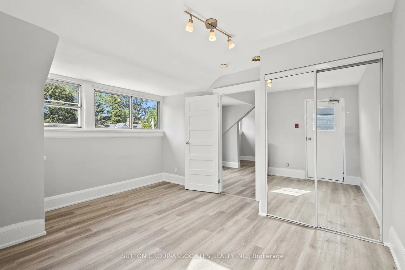 415, Brunswick, Annex, Toronto