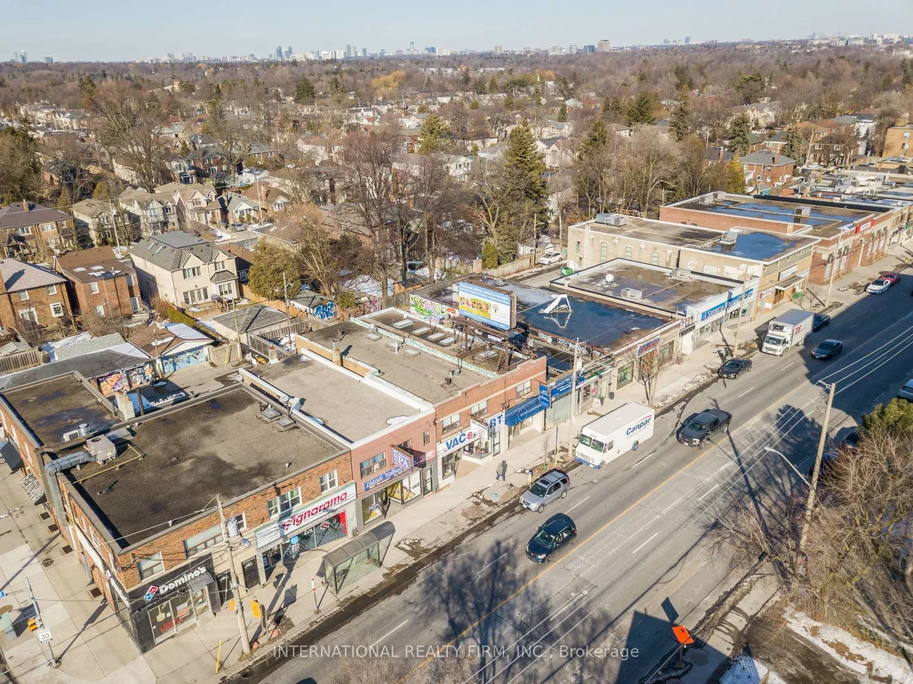 796-800, Eglinton, Leaside, Toronto