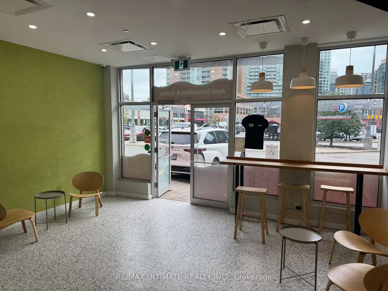 61, Hanna, Niagara, Toronto
