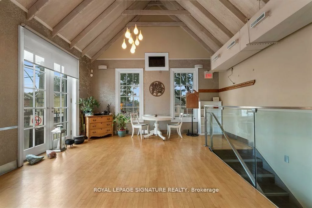 154, Harbord, Annex, Toronto