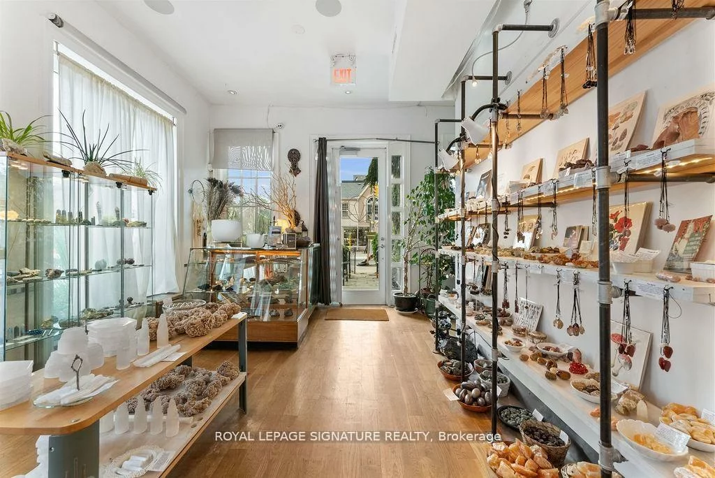 154, Harbord, Annex, Toronto