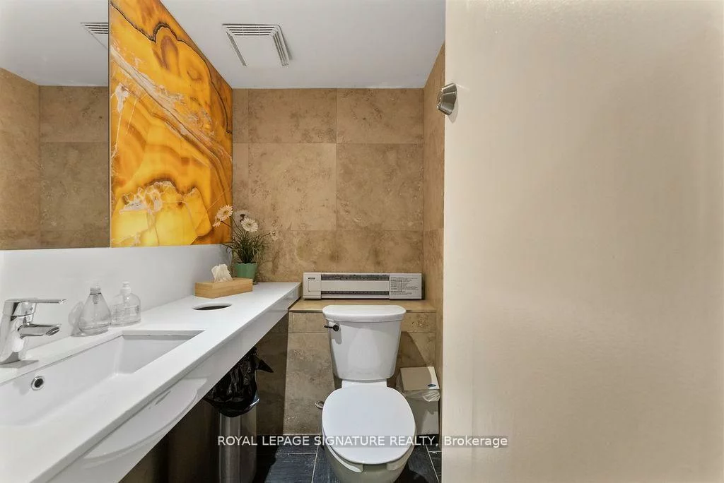 154, Harbord, Annex, Toronto