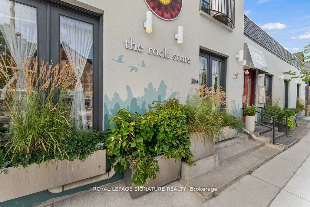 154, Harbord, Annex, Toronto