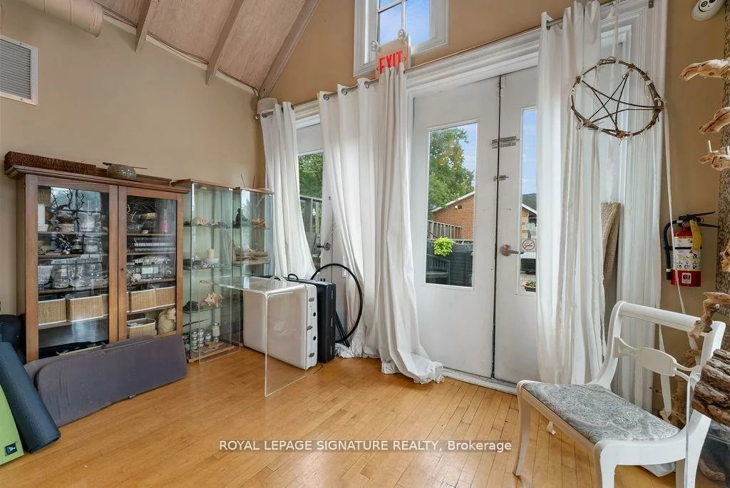 154, Harbord, Annex, Toronto