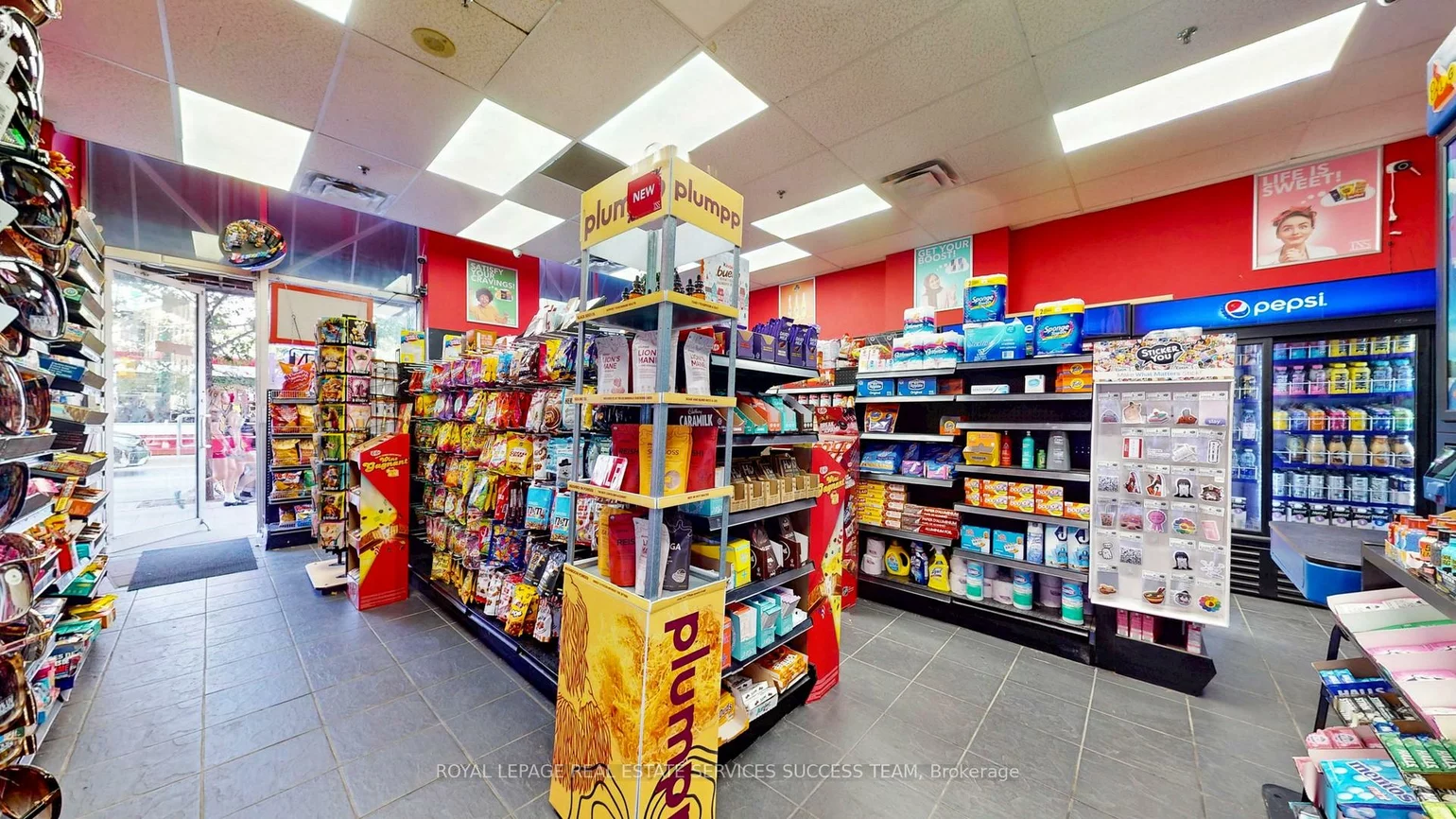 148, Spadina, Waterfront Communities C1, Toronto