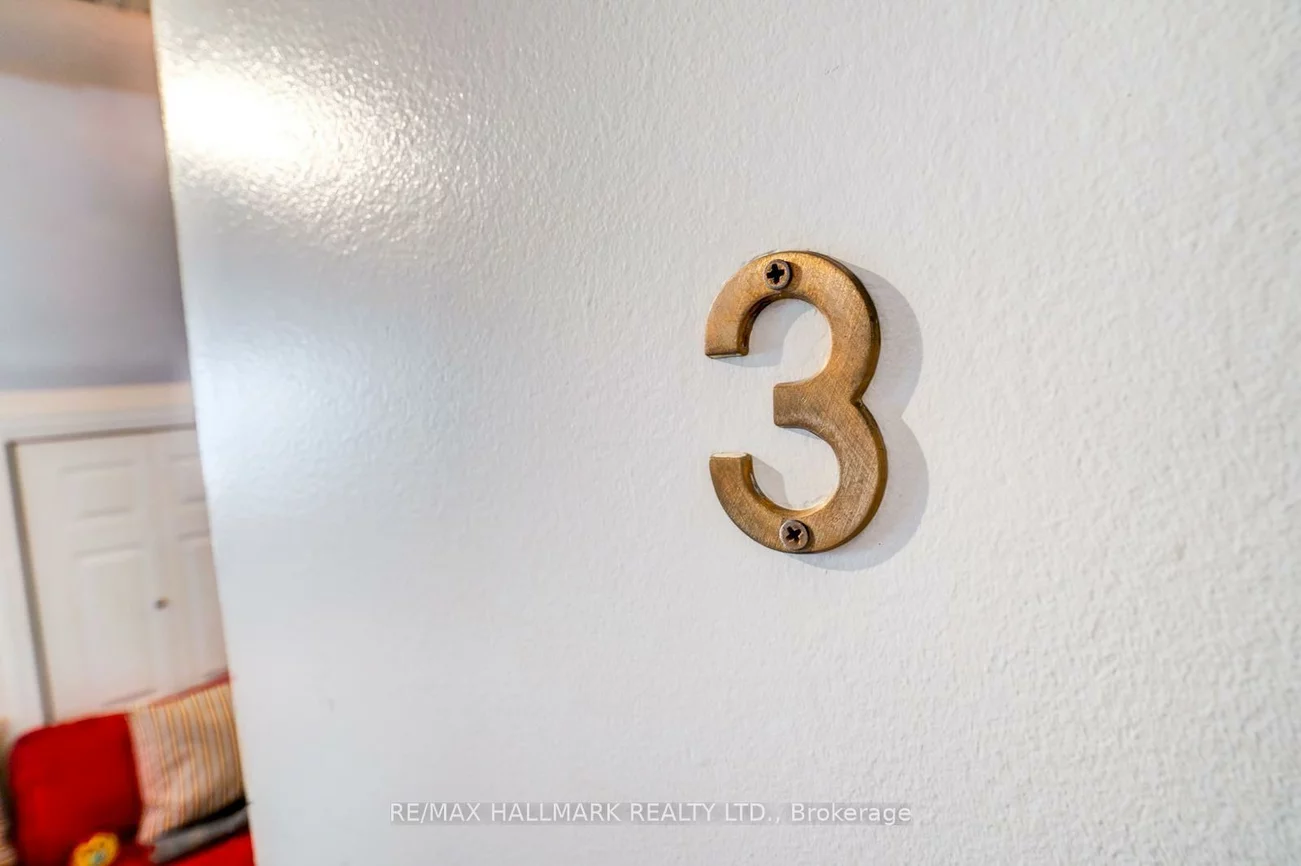 282, Avenue, Casa Loma, Toronto