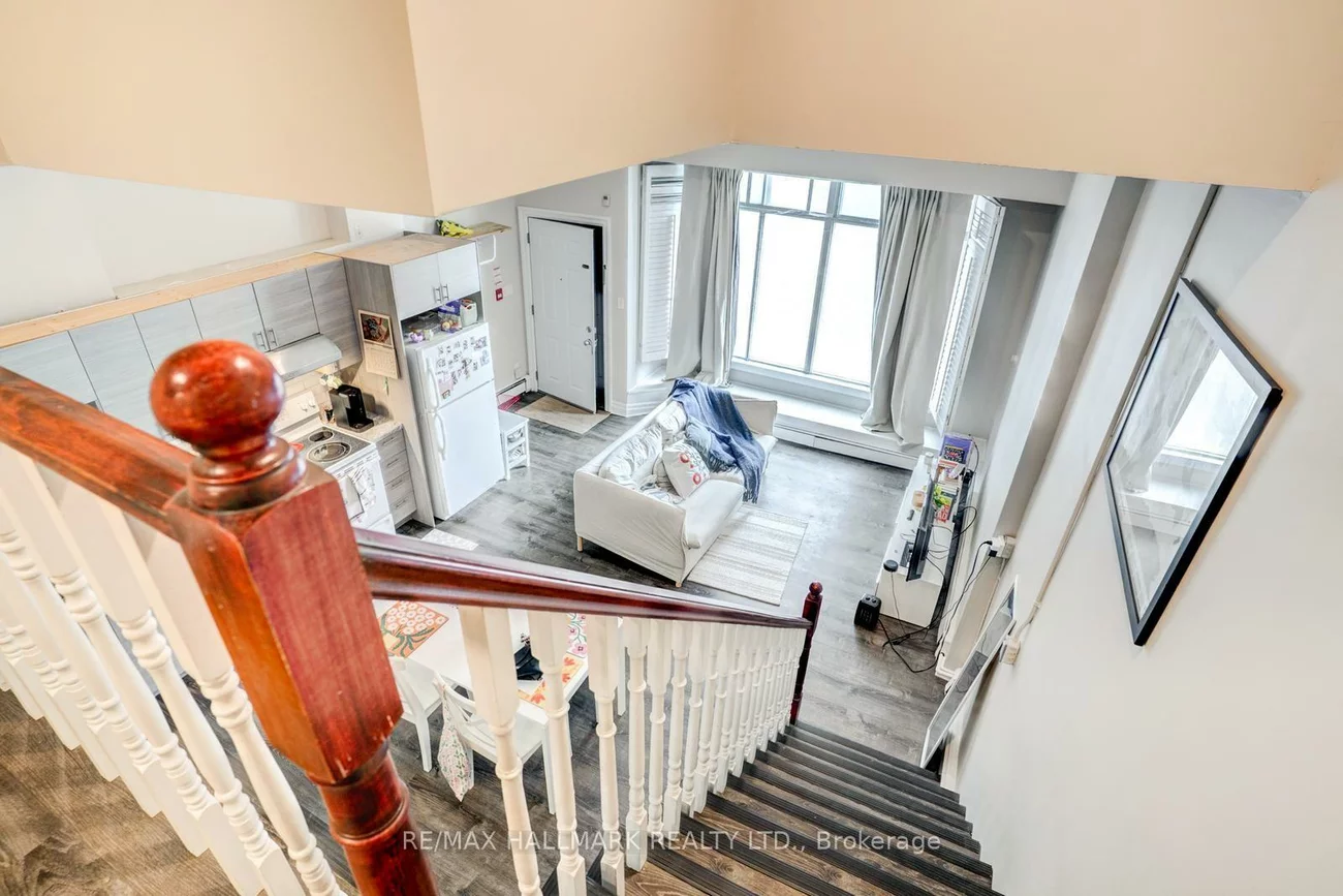 282, Avenue, Casa Loma, Toronto