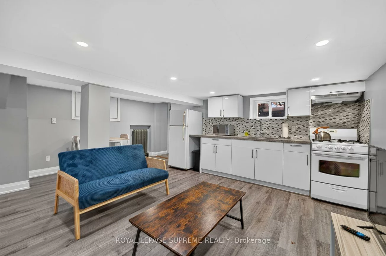 626, Manning, Palmerston-Little Italy, Toronto