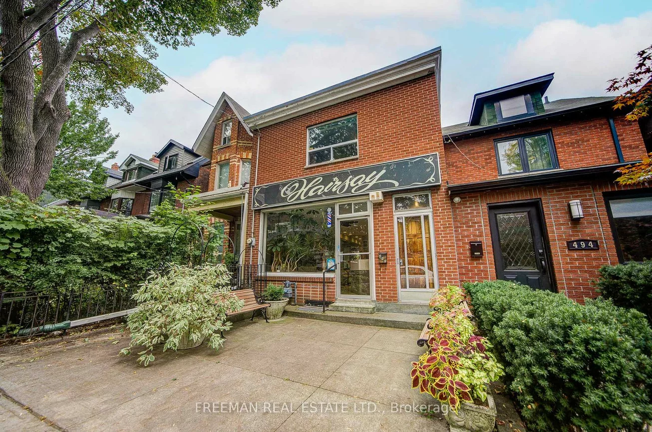 492, Manning, Palmerston-Little Italy, Toronto