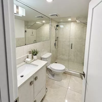 Commercial for sale, 1618, Bayview, Leaside, Toronto