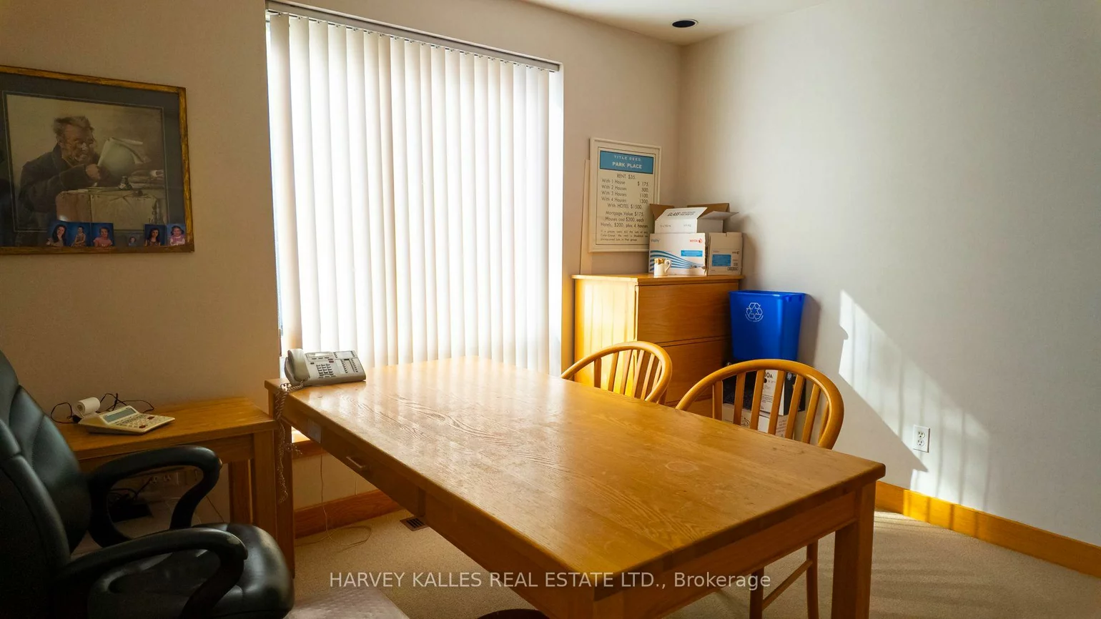 137, Sheppard, Willowdale East, Toronto