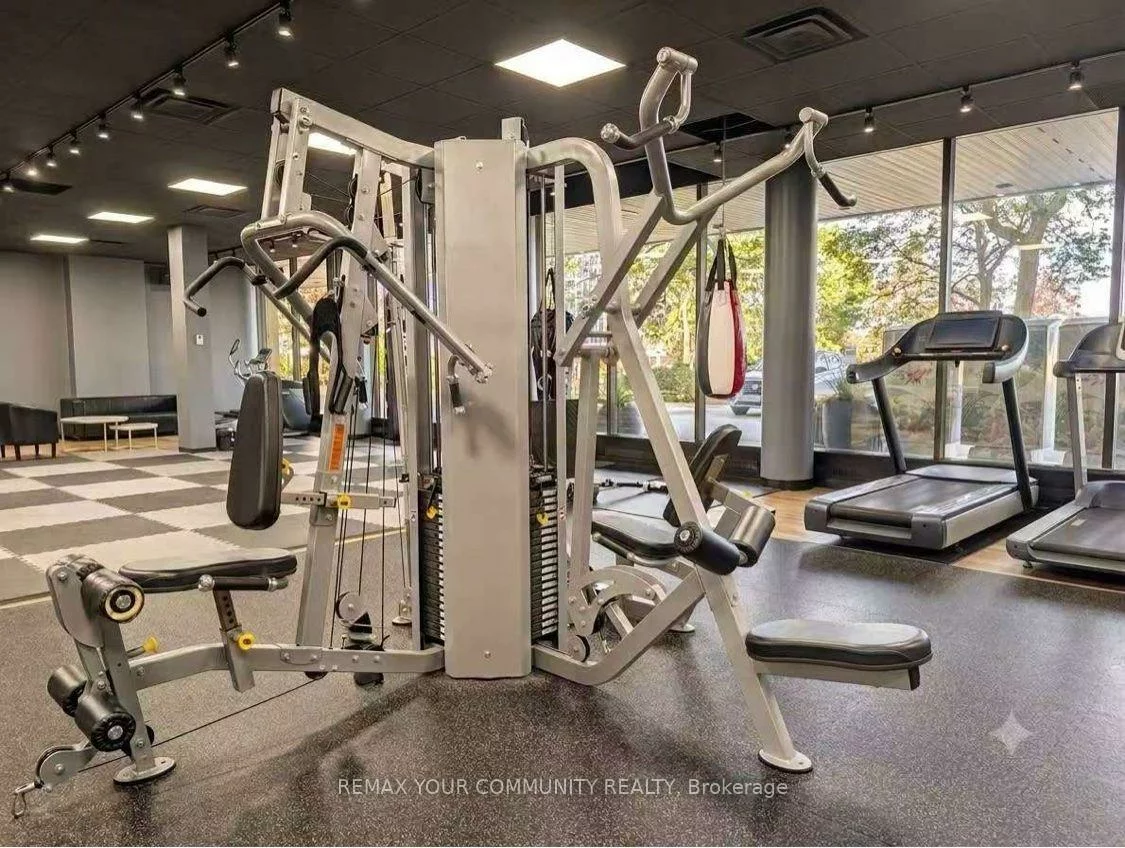 205, PLACER, Hillcrest Village, Toronto