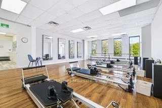 1300, Don Mills, Banbury-Don Mills, Toronto