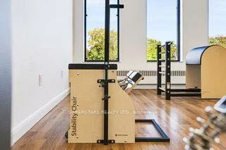 1300, Don Mills, Banbury-Don Mills, Toronto