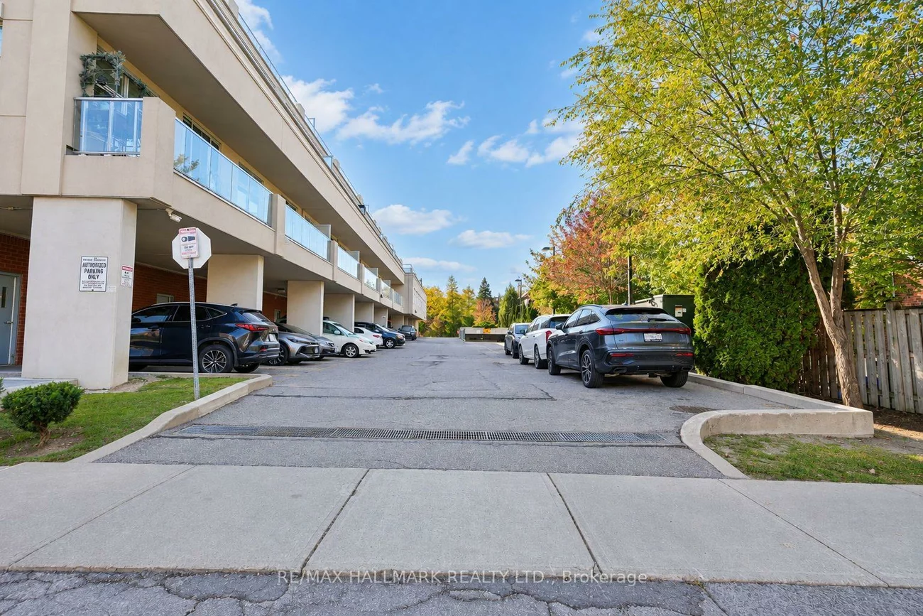 222, Finch, Newtonbrook West, Toronto