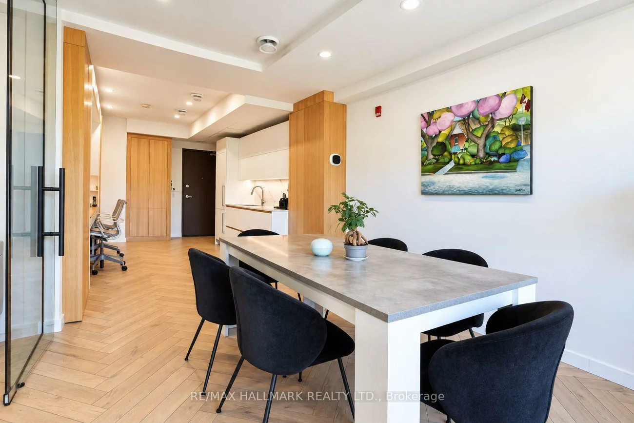 222, Finch, Newtonbrook West, Toronto