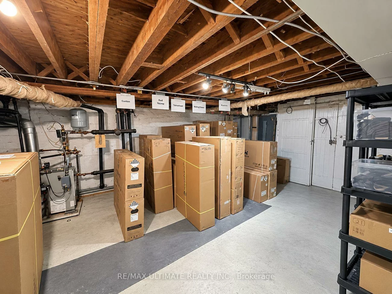 812, ST CLAIR, Oakwood Village, Toronto