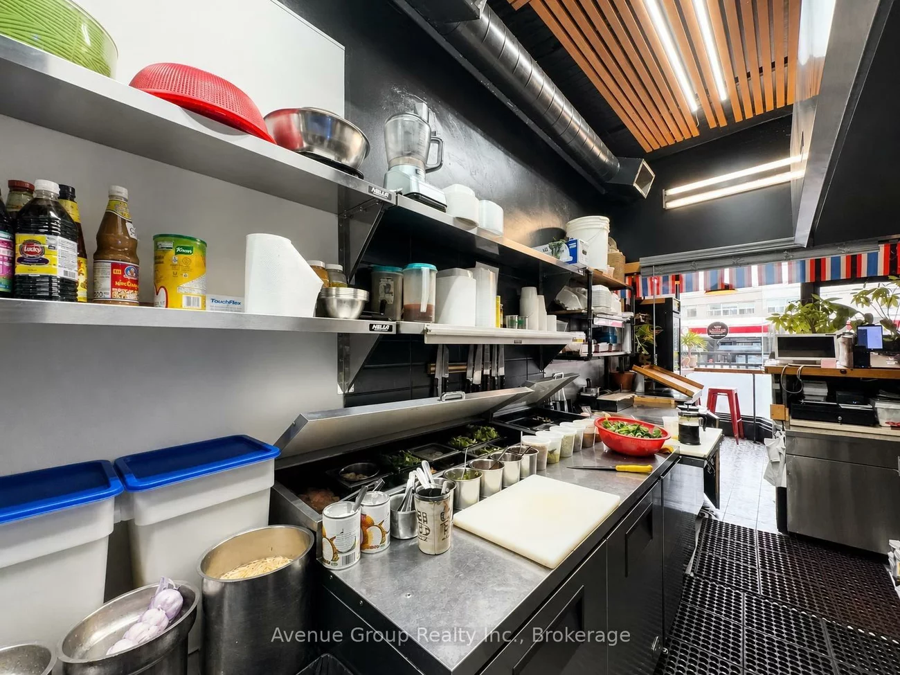 3016B, Bathurst, Englemount-Lawrence, Toronto