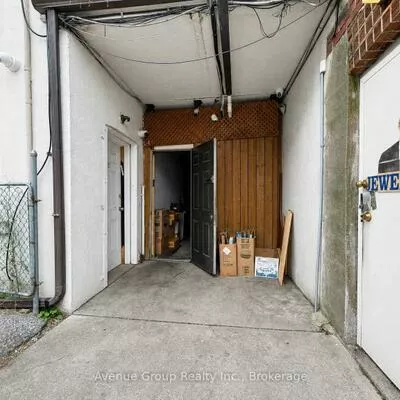 Commercial for sale, 3016B, Bathurst, Englemount-Lawrence, Toronto