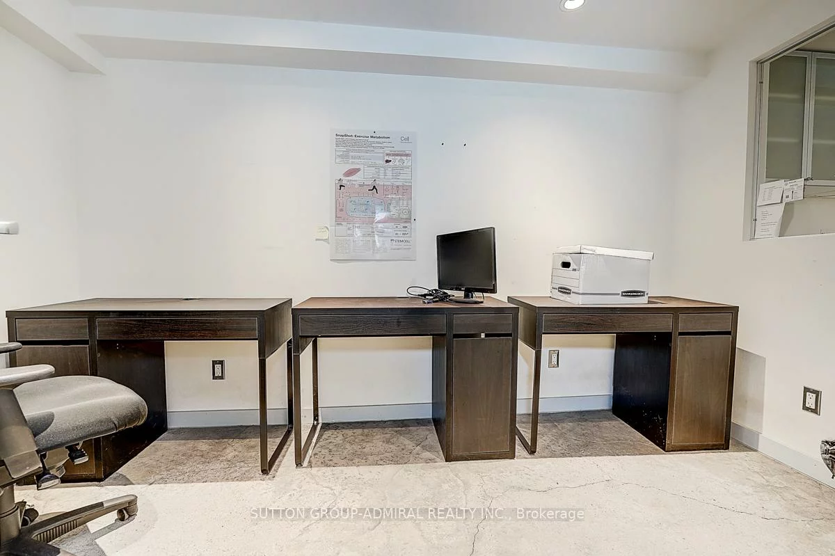 1184, Eglinton, Forest Hill North, Toronto