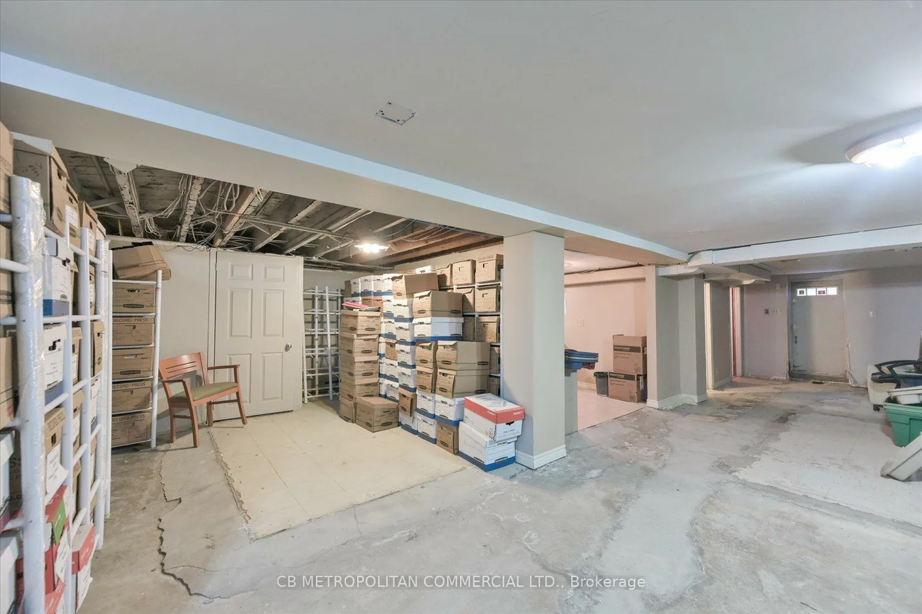 143, Laird, Thorncliffe Park, Toronto