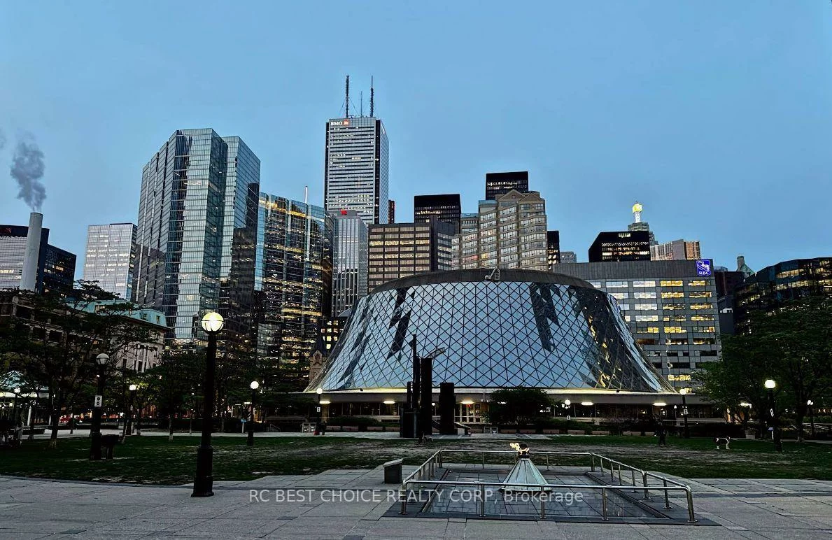 225, King, Waterfront Communities C1, Toronto