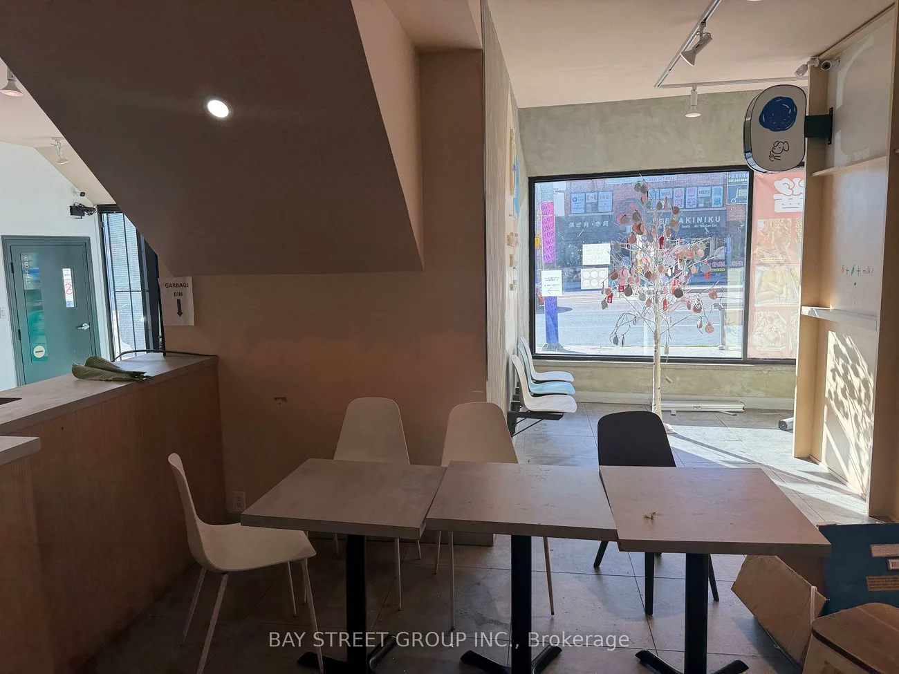 5317, Yonge, Willowdale East, Toronto