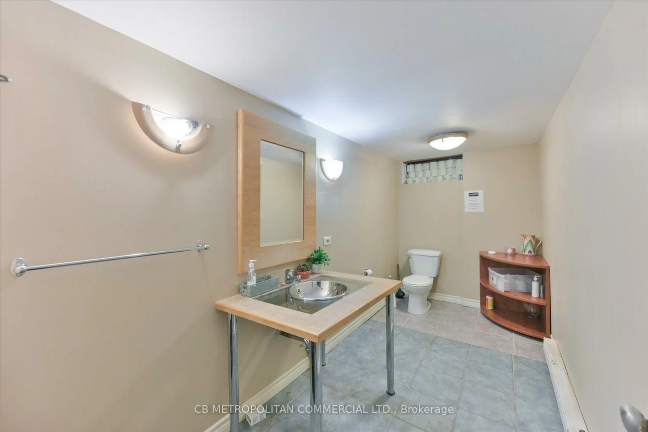 143, Laird, Thorncliffe Park, Toronto