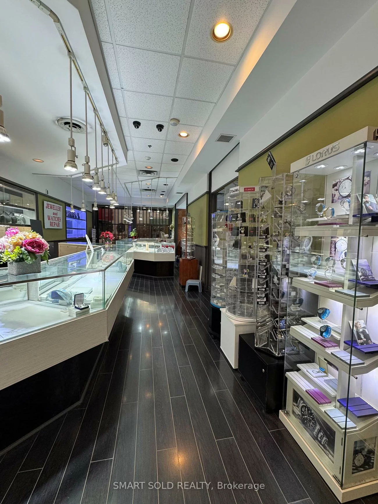 45, Overlea, Thorncliffe Park, Toronto