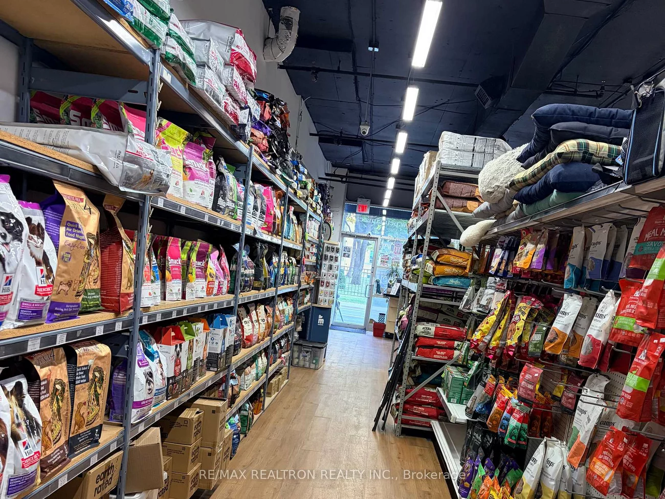 1500, Bathurst, Humewood-Cedarvale, Toronto