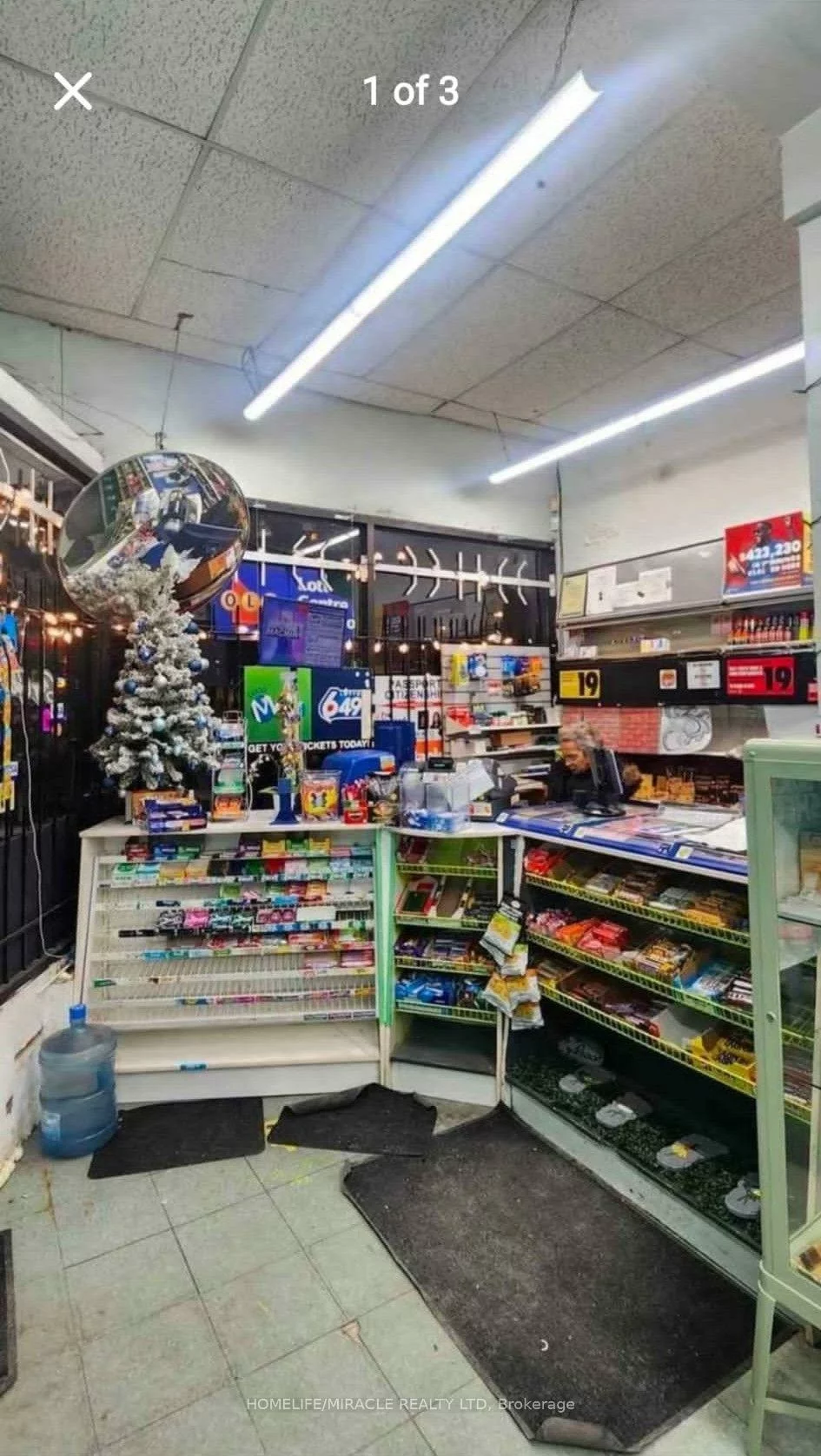 927, Bloor, Palmerston-Little Italy, Toronto