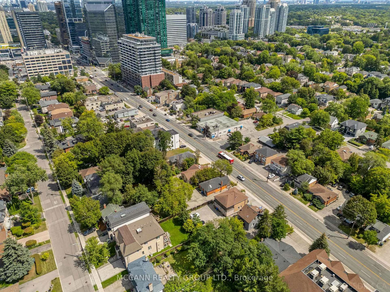110-112, Sheppard, Lansing-Westgate, Toronto
