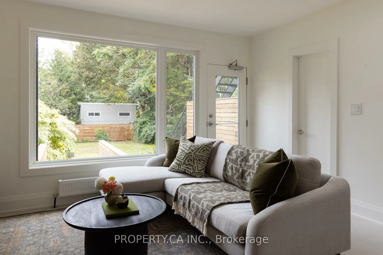 197, Roxton, Trinity-Bellwoods, Toronto