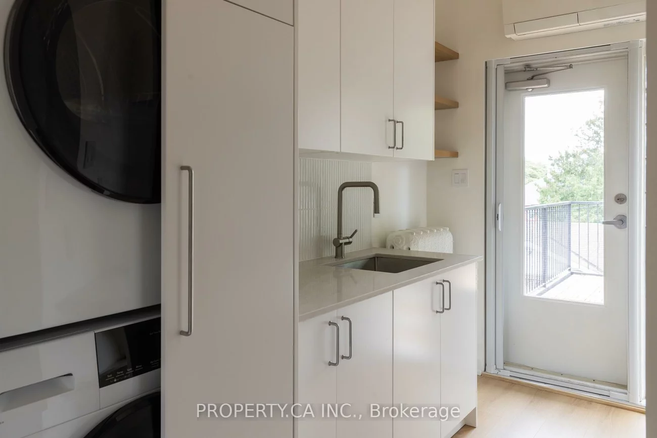 197, Roxton, Trinity-Bellwoods, Toronto