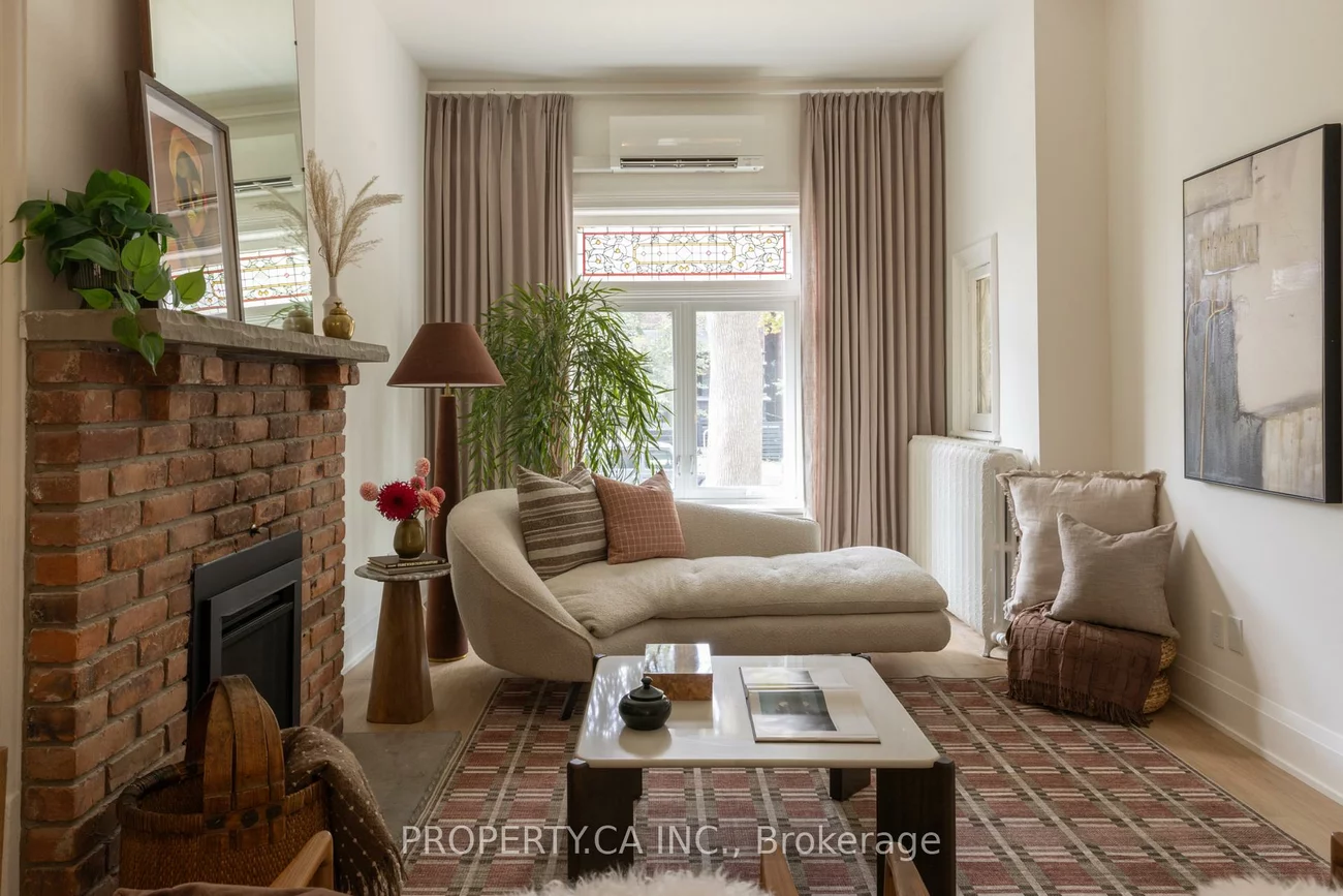 197, Roxton, Trinity-Bellwoods, Toronto